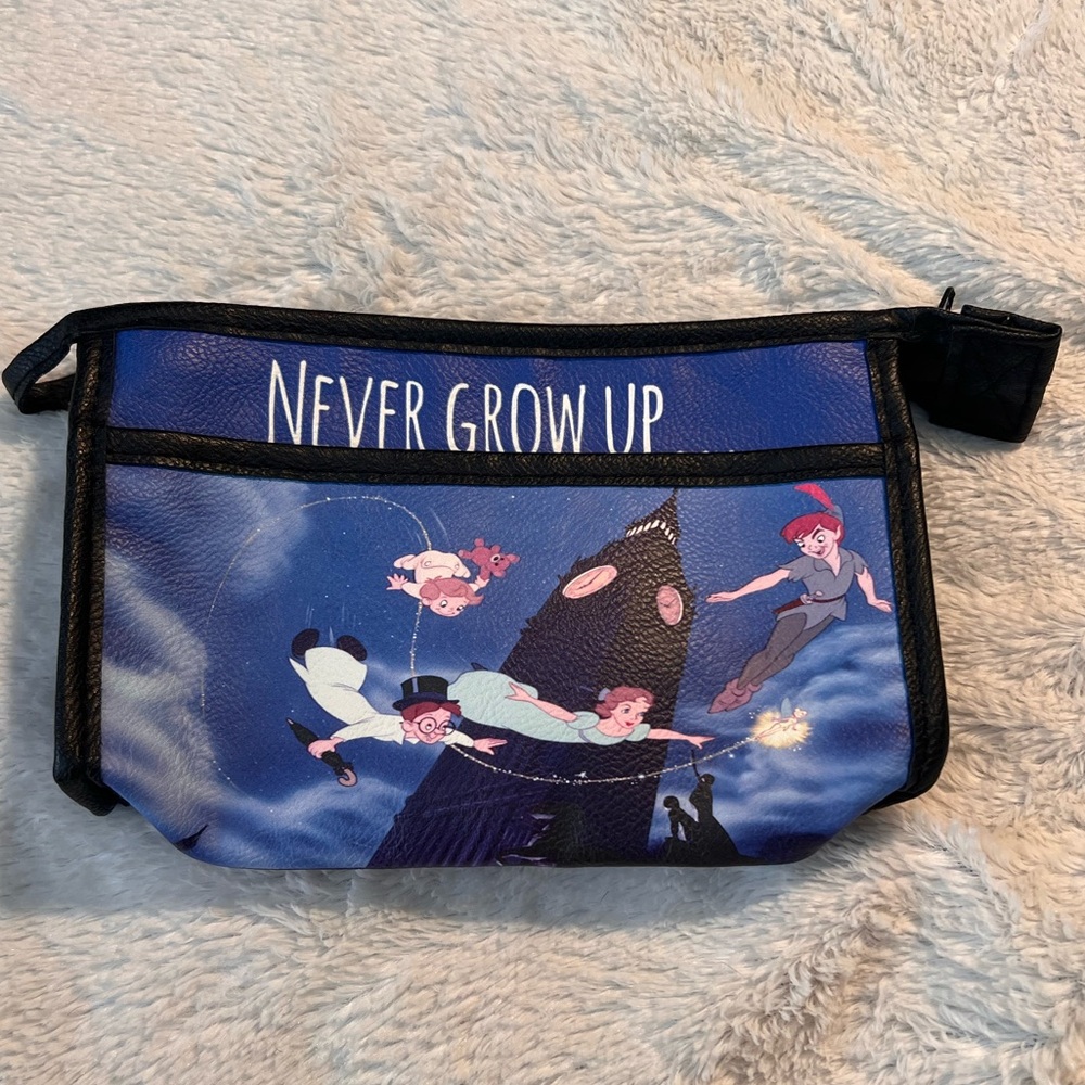 Disney Peter Pan Never Grow Up Flying Characters Cosmetic Bag